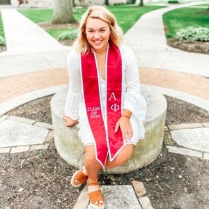 Meet your Posher, Libby